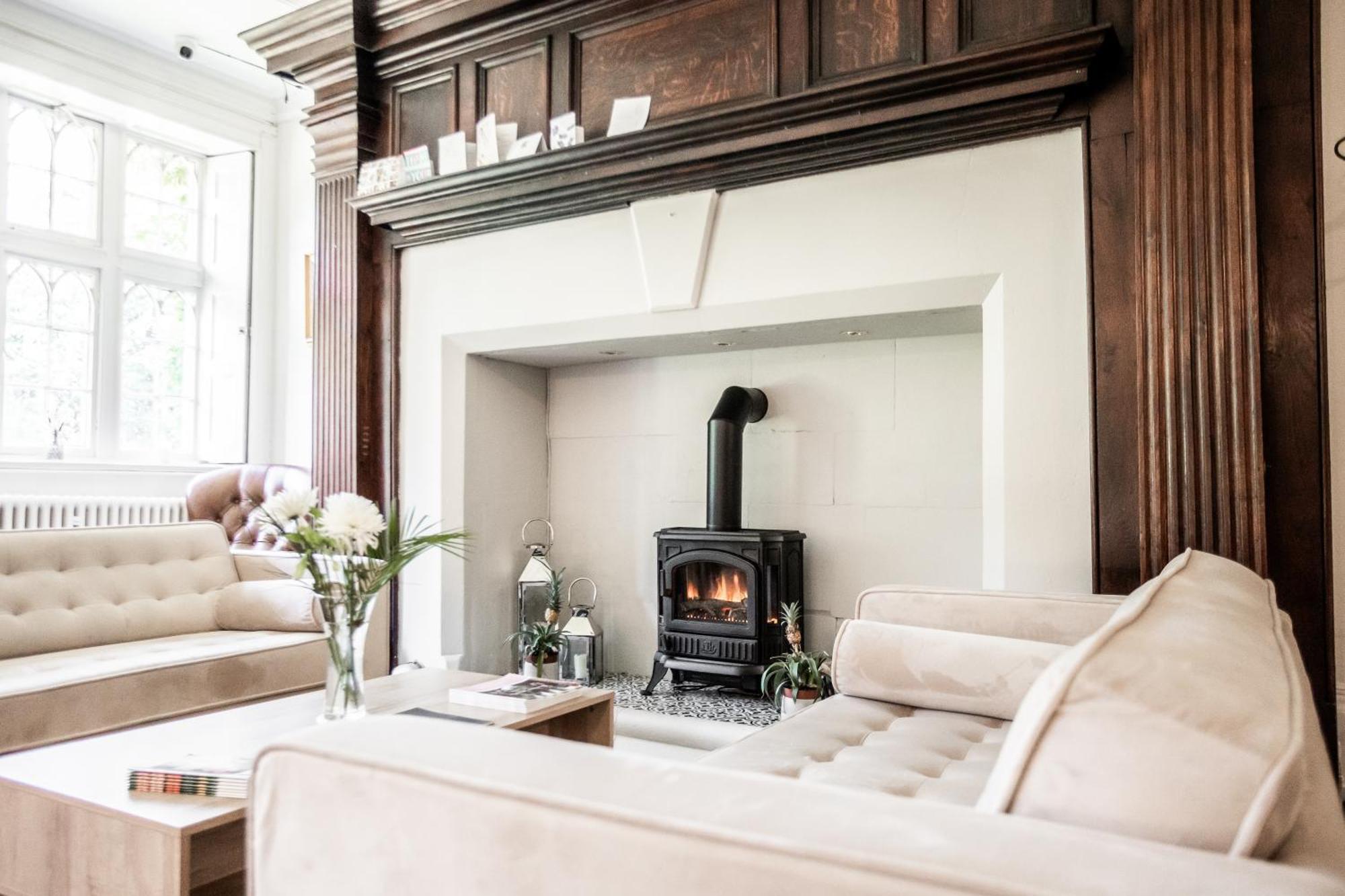 Woodborough Hall Extérieur photo